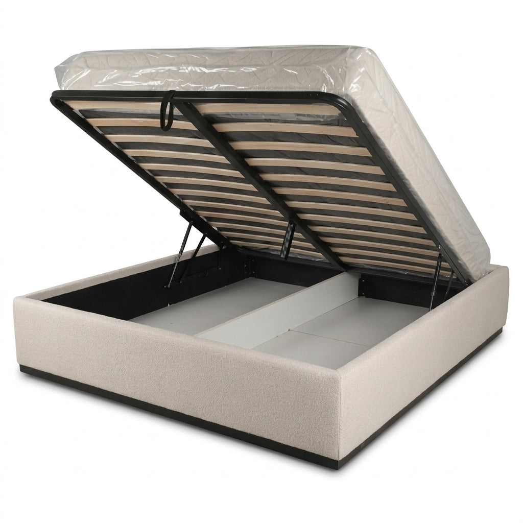 CAMA MAJESTY